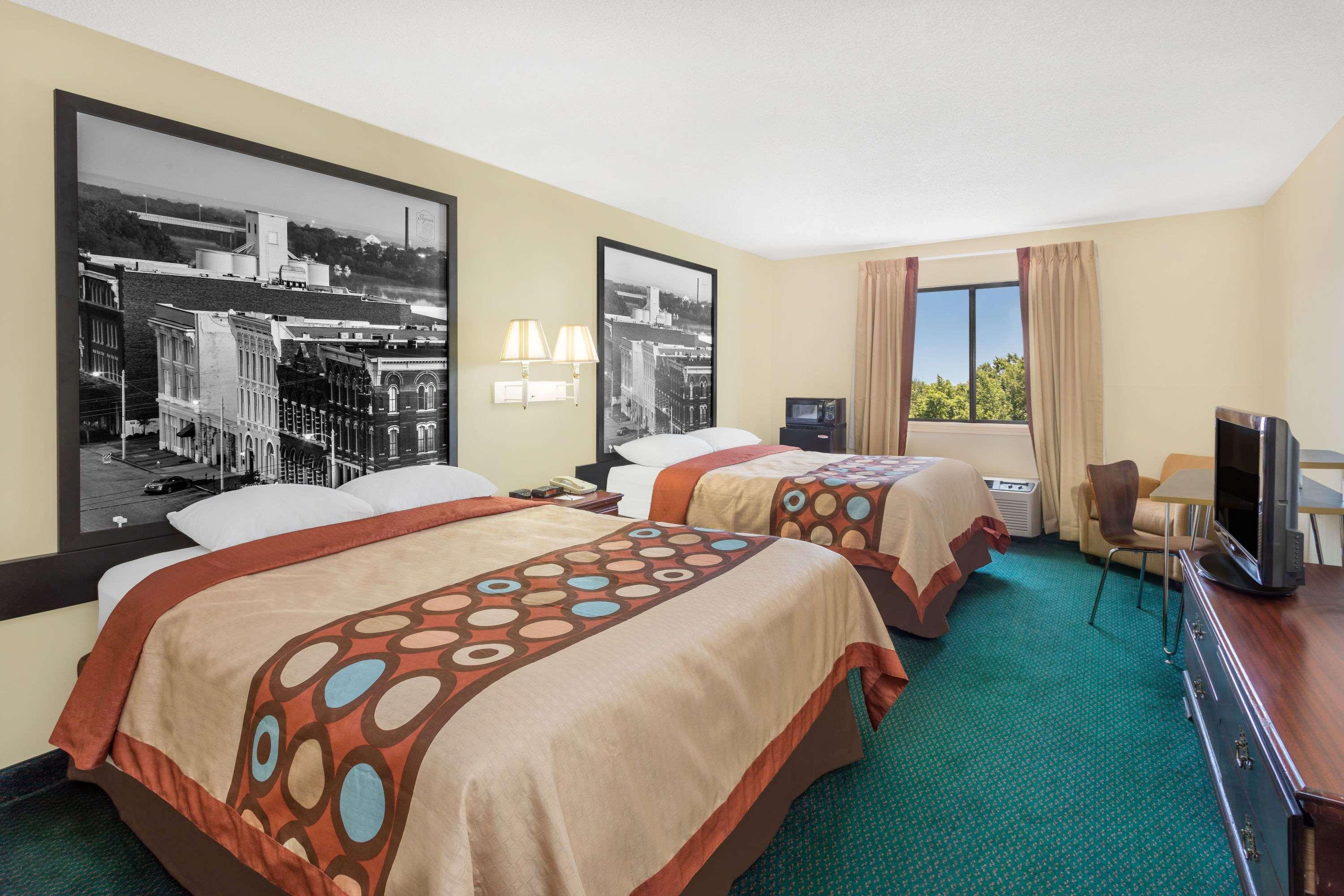 Super 8 By Wyndham Montgomery I-65 Extérieur photo