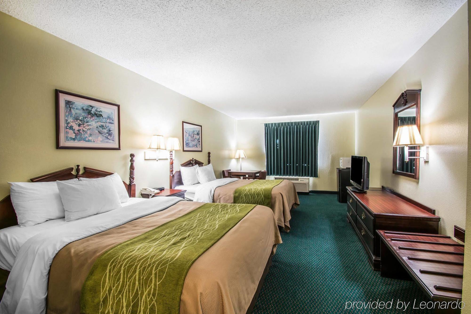 Super 8 By Wyndham Montgomery I-65 Extérieur photo